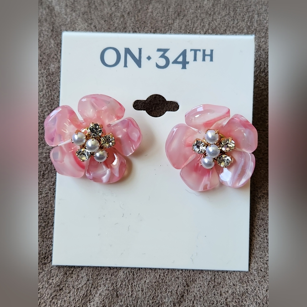 On 34th Flower Earrings Pink NWT